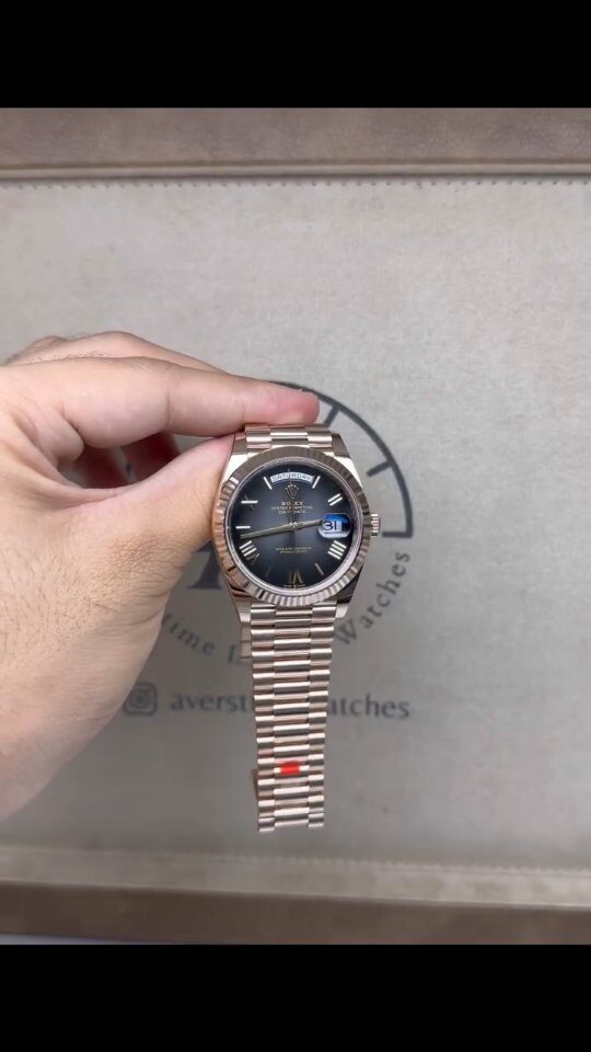Instagram post from averstimewatches. This post is in position 4.