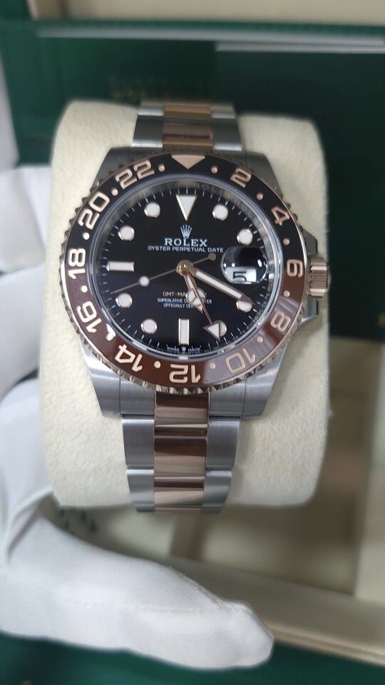 Instagram post from averstimewatches. This post is in position 2.
