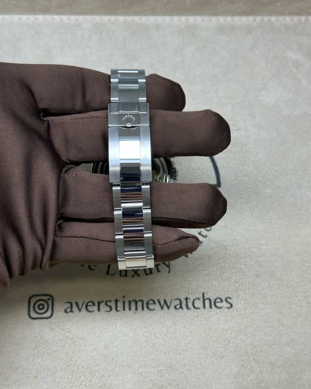 Instagram post from averstimewatches. This post is in position 2.