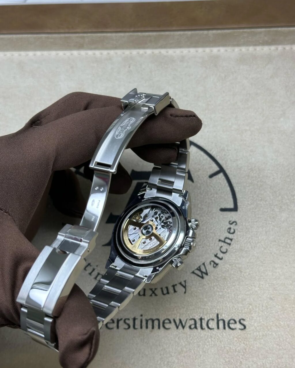 Instagram post from averstimewatches. This post is in position 1.